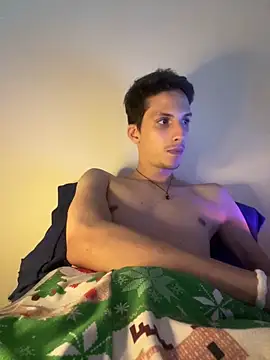 CamiloXx04 online show from April 22, 4:19 am