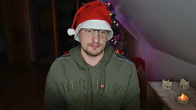 Relsxboy online show from December 19, 5:08 pm