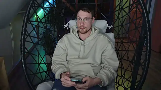 Relsxboy online show from March 19, 6:55 pm