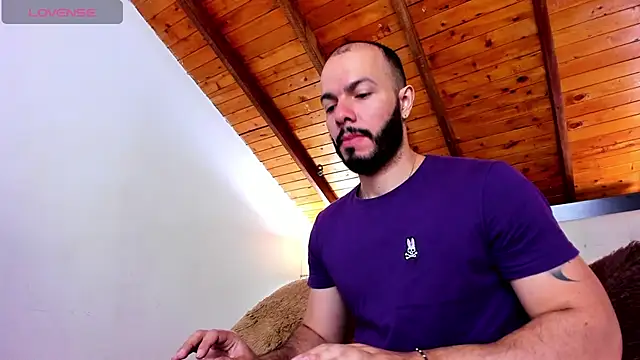 Tom Bailey online show from October 26, 1:24 pm