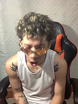 mateodeamjo online show from January 25, 8:42 am