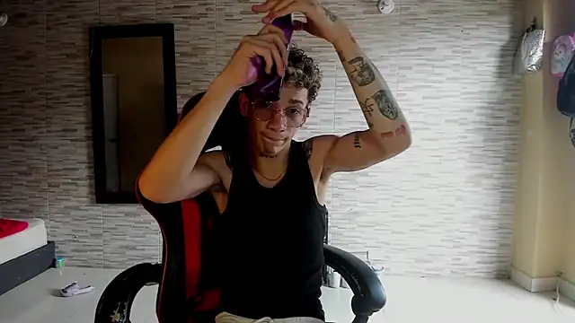 mateodeamjo online show from October 5, 5:17 pm