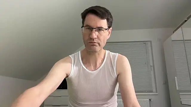 zxzx cam1 online show from February 28, 3:33 pm