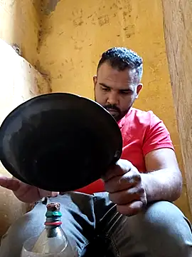 ListedLoin online show from January 16, 1:25 pm