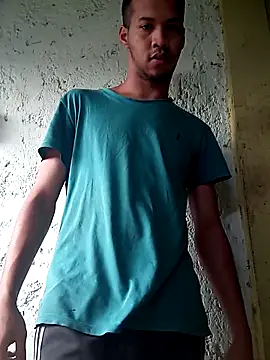 gymboy-erick23 online show from April 12, 6:53 pm