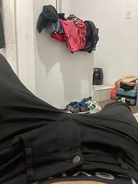 thfrances online show from February 18, 10:03 pm