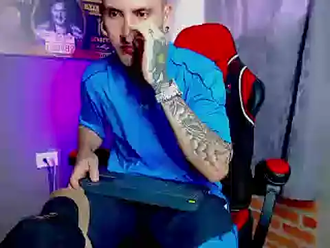 smoker445 online show from February 11, 6:55 pm