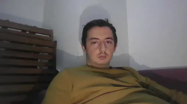 Snapshot of laynufff chatting on January 20, 3:28 pm laynufff online show from January 20, 3:28 pm