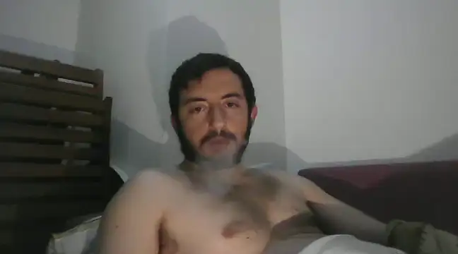 Snapshot of laynufff chatting on December 31, 3:31 pm laynufff online show from December 31, 3:31 pm