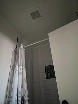 1BeautyN1Beast online show from January 11, 7:28 pm