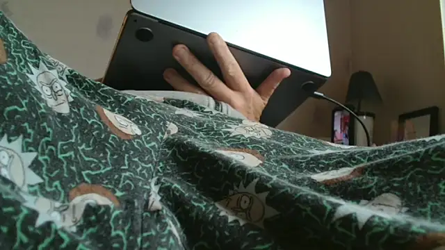 toptugger online show from November 15, 12:07 pm