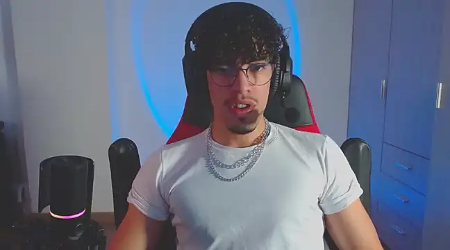 BigDragonBoy online show from March 20, 9:46 pm