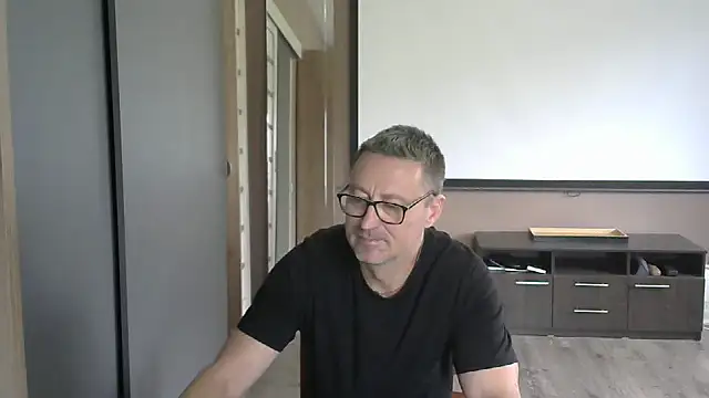 HarrySnake online show from October 3, 8:08 am