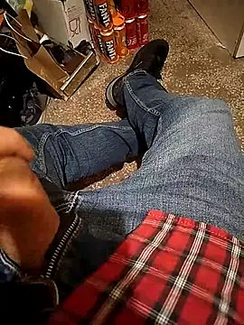 A man in public online show from November 27, 8:23 pm