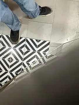 A man in public online show from September 27, 2:04 pm