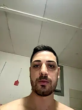 Snapshot of iltoscano95 chatting on October 25, 5:36 pm iltoscano95 online show from October 25, 5:36 pm