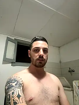 Snapshot of iltoscano95 chatting on September 13, 9:05 pm iltoscano95 online show from September 13, 9:05 pm