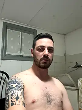 Snapshot of iltoscano95 chatting on October 10, 6:46 pm iltoscano95 online show from October 10, 6:46 pm