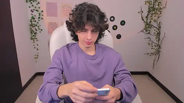 Angelo duarte online show from September 30, 7:28 pm