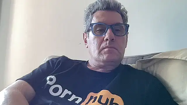 Snapshot of Britmi chatting on September 16, 8:48 am Britmi online show from September 16, 8:48 am