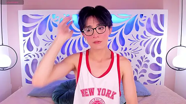 cherryy boy online show from May 8, 9:37 pm