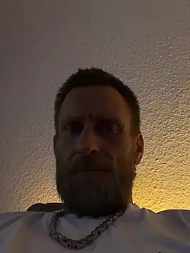 Bro4bro0040 online show from February 3, 2:09 am