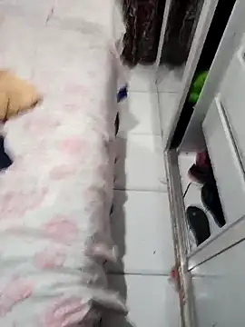 Snapshot of Ursonego chatting on October 8, 1:54 am Ursonego online show from October 8, 1:54 am