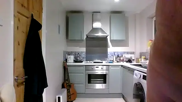 jimmybenido online show from November 4, 6:20 pm