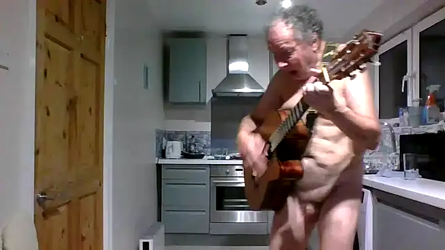 Snapshot of jimmybenido chatting on October 19, 6:11 pm jimmybenido online show from October 19, 6:11 pm