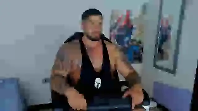 Cristian Walker online show from February 19, 7:05 pm