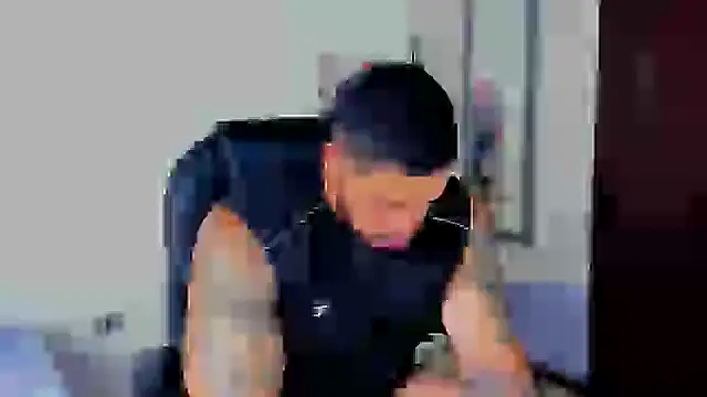 Cristian Walker online show from February 1, 12:37 pm