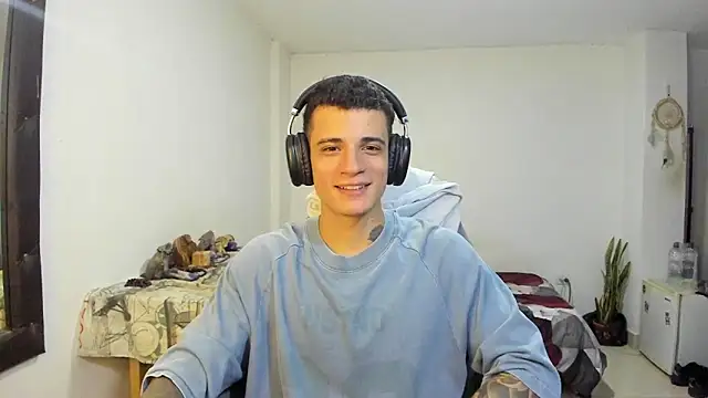 Balo lovers online show from December 1, 4:43 pm