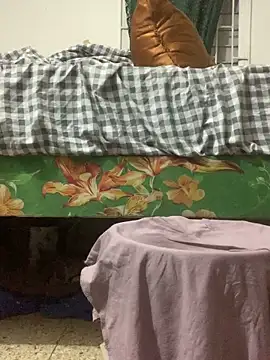 funpharoh1 online show from October 18, 6:40 am