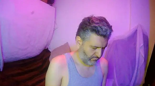 BushBator online show from February 13, 7:56 am