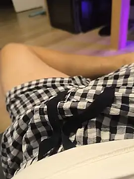 AttractiveSilk5 online show from July 15, 10:16 pm