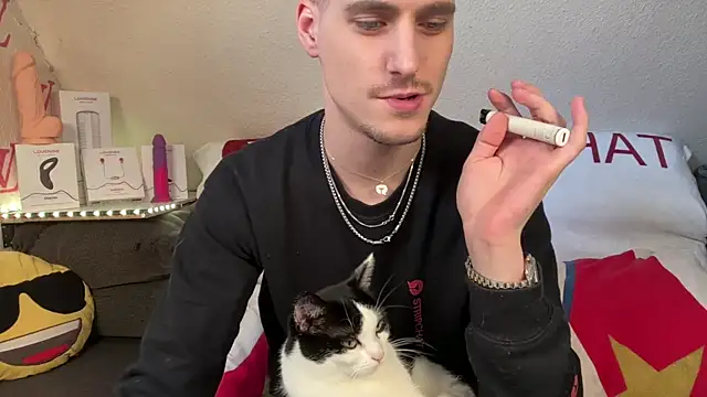 Cookieboy88 online show from February 4, 1:50 pm