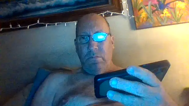 hornyrich69 online show from December 3, 5:24 am