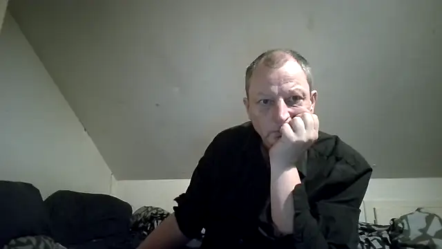 chubbybear2cum online show from March 23, 3:56 am