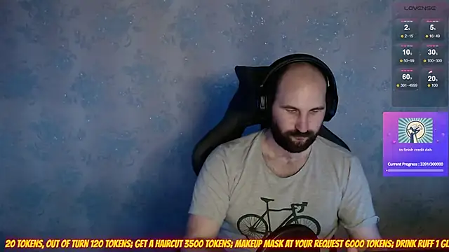 Snapshot of Popadosik_Mod chatting on January 31, 1:34 pm Popadosik Mod online show from January 31, 1:34 pm