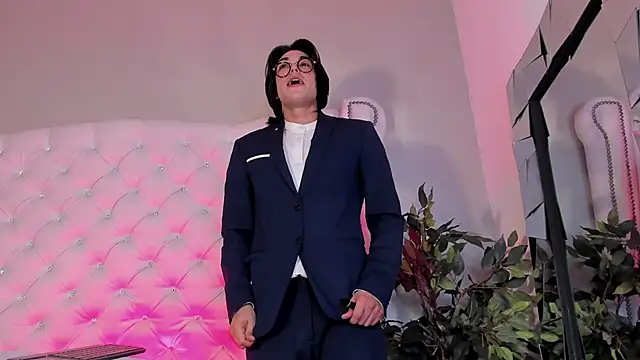 Karimferrer online show from January 7, 8:03 pm