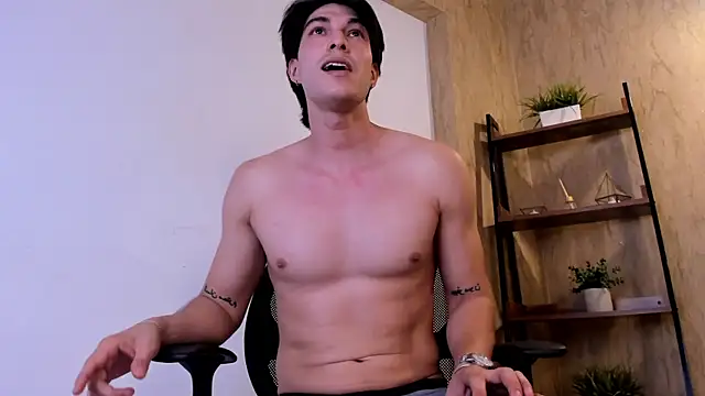 Karimferrer online show from February 7, 10:04 pm