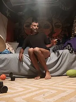 Gillygilly76 online show from January 8, 11:21 pm