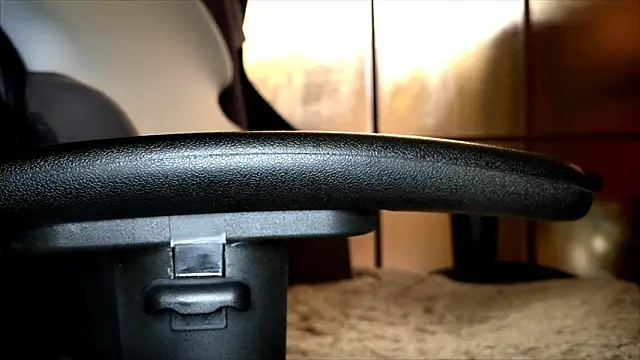 hidenyan02 online show from January 8, 4:23 am