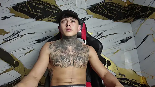 Kevin22 222 online show from February 3, 5:07 am