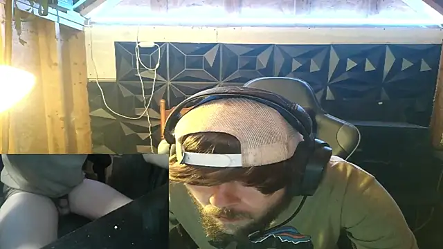 OnlyBlazexx online show from April 9, 2:53 am