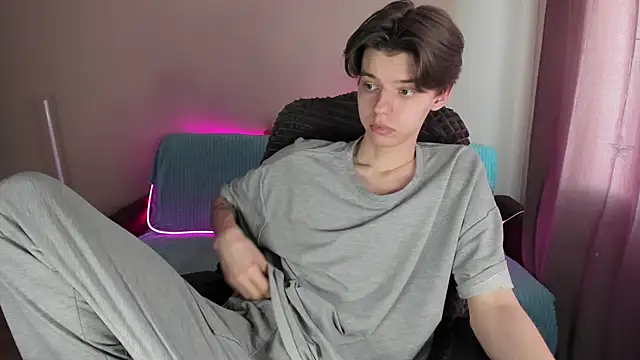 Liam sexy1 online show from March 9, 1:37 pm