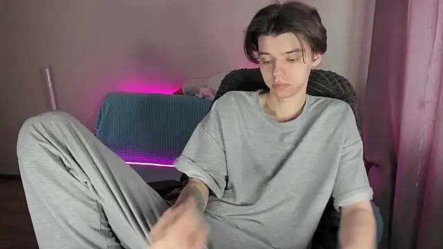 Liam sexy1 online show from February 28, 7:58 am