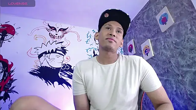 Snapshot of Jaison_halls chatting on February 17, 7:58 am Jaison halls online show from February 17, 7:58 am
