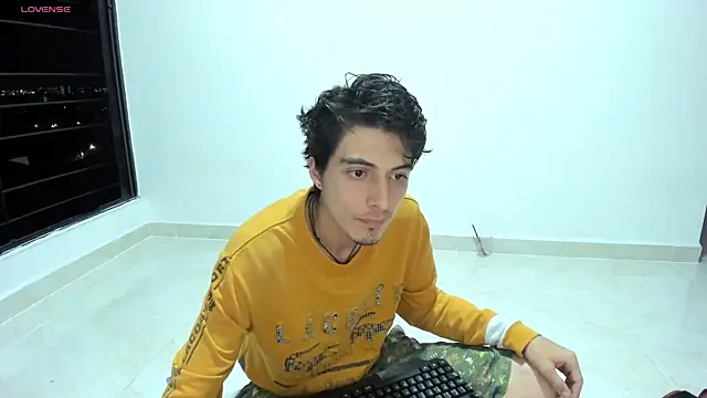Sebastian adams2001 online show from October 23, 6:06 am
