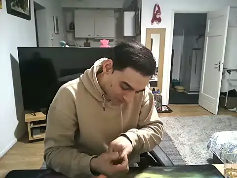 mihaimichael online show from March 12, 8:41 pm